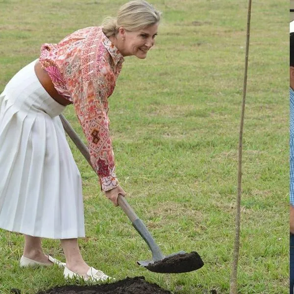 Así fue la visita de la Duquesa de Edimburgo en Colombia: Estuvo en el Valle.
