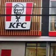 KFC, McDonald's, Oxxo y Subway: quién vende el combo más económico en Colombia