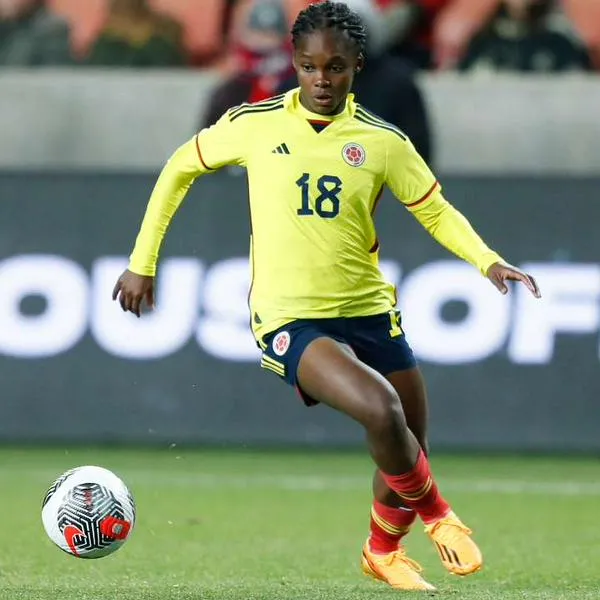 Foto de Linda Caicedo, en nota de que la colombiana ganó Golden Girl y fue elogiada en Real Madrid por Emilio Butragueño: qué dijo