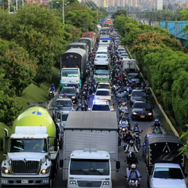 Pico y placa en Medellín hoy 5 de diciembre: qué vehículos no salen el martes
