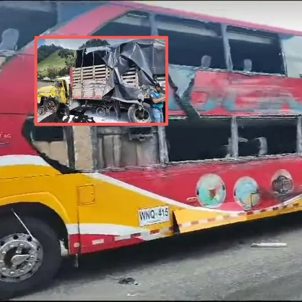 Bus de Rápido Tolima sufrió grave accidente la tarde de este lunes; hubo varios heridos