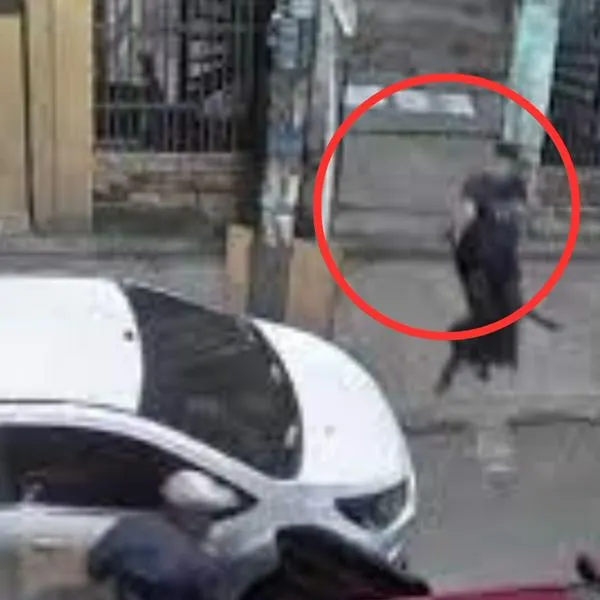 Cali: hombre le disparó a ladrones que robaron espejo de su carro