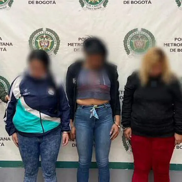 Cae red de mujeres extorsionistas: usaban falsos policías para engañar a sus víctimas