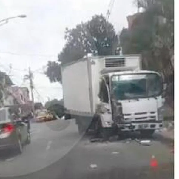 Camión se quedó sin frenos y protagonizó choque múltiple en Aranjuez