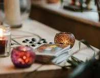 Tarot de Mavé online: así le irá en el dinero, el amor y la salud esta semana