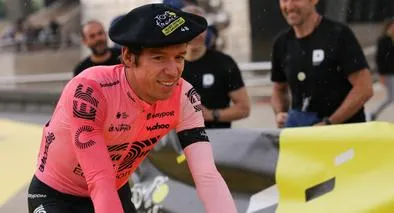 Rigoberto Urán daría sorpresa antes de retirarse en 2024, según directivo del EF Education-EasyPost.