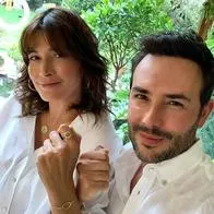 Kathy Sáenz y Sebastián Martínez, en nota detalle original que él le dio a ella