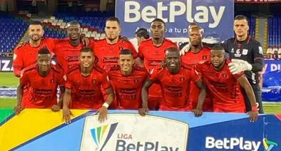 Figura del América, que piden para Selección Colombia, podría aterrizar en Argentina