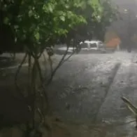Emergencia en Útica, Cundinamarca, por lluvias y creciente, dejó un muerto y 40 % del municipio está sin servicio de agua. 