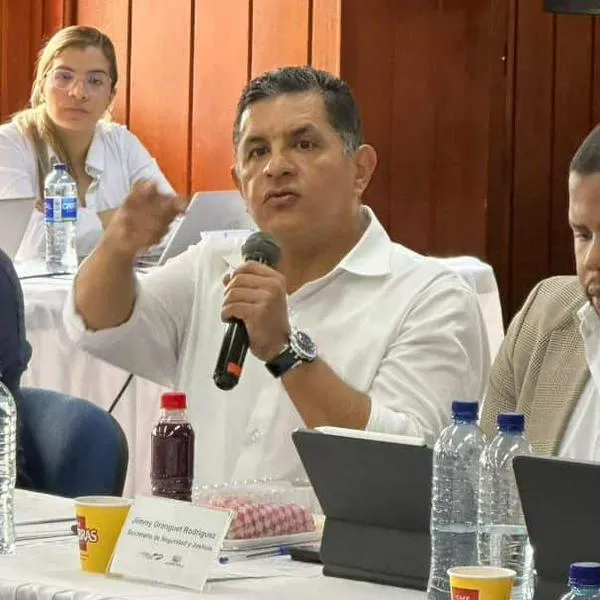 "No he dejado la ciudad quebrada": Alcalde Jorge Iván Ospina a Alejandro Éder