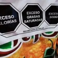 El Invima lanzó una alerta por los productos que se venden en Colombia y que no cumplen con el requisito de etiquetas frontales. Podrían ser retirados. 
