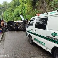 ¡Atención! Volcamiento de un vehículo dejó varios heridos en Ibagué.