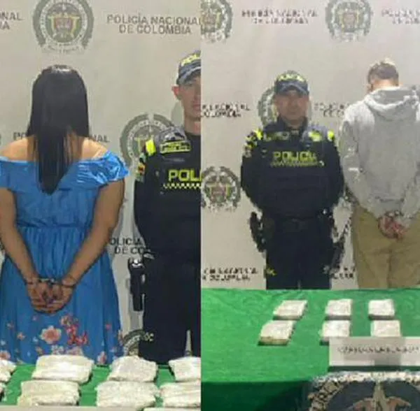 Mujer intentó deshacerse de tres kilos de marihuana en baño del aeropuerto El Dorado