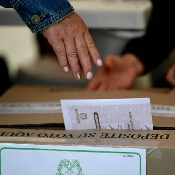 Sacar la copia del certificado de votación de las pasadas elecciones regionales 2023 en Colombia es fácil. Tiene que solicitarlo en la Registraduría.