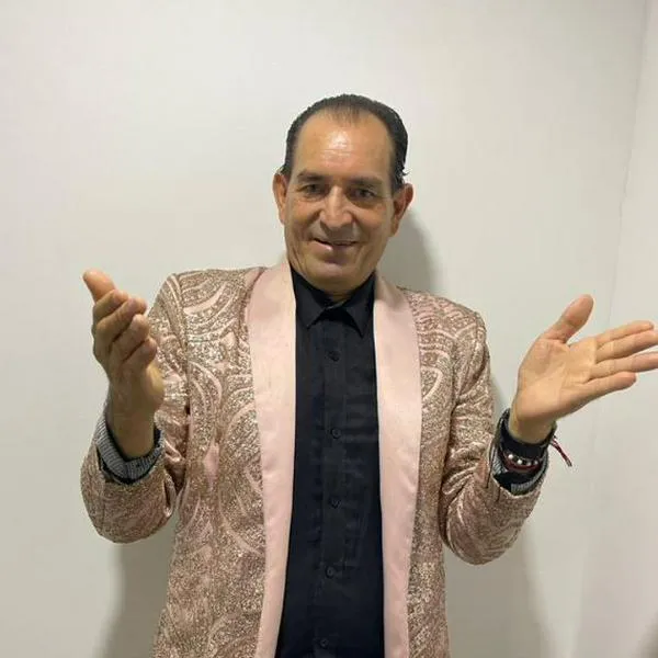 Hermano de Darío Gómez falleció en pleno concierto en Barbosa, Antioquia, cuando estaba interpretando el éxito 'Nadie es eterno'.