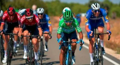 Estos son los 16 colombianos que estarán en el World Tour 2024