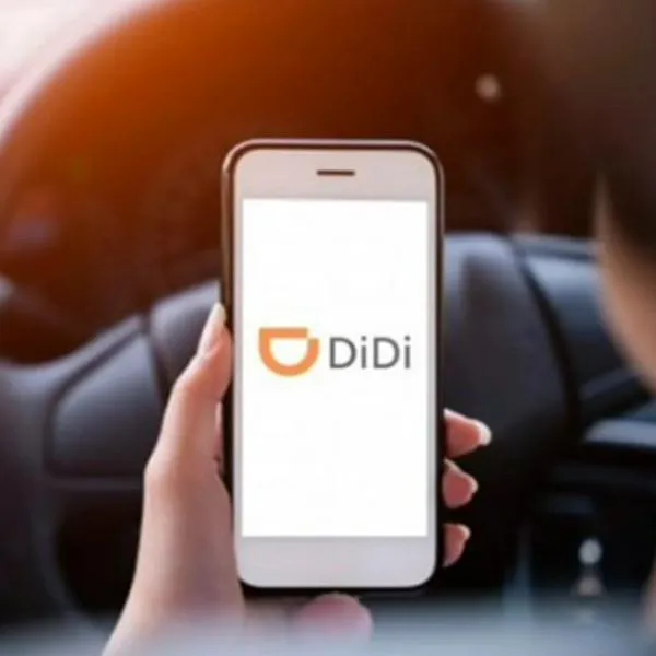 La aplicación Didi, Indriver y otras de transportes tienen furiosos a usuarios luego de que aumentaran las tarifas del servicio. Dicen por qué.