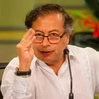 Gustavo Petro, con decreto, adelantó la Navidad para muchos trabajadores: recibirán dos bonos adicionales a su salario antes de 2024.|