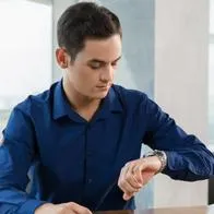 ¿Llegar tarde al trabajo es causal de despido en Colombia?
