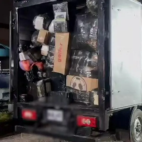 Bogotá hoy: robaron furgón y $ 250 millones en mercancía fueron capturados