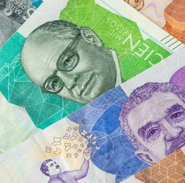 Los que tengan billetes de 50.000 y 100.000 pesos en Colombia tendrán una dicha gracias al fortalecimiento del peso colombiano. 