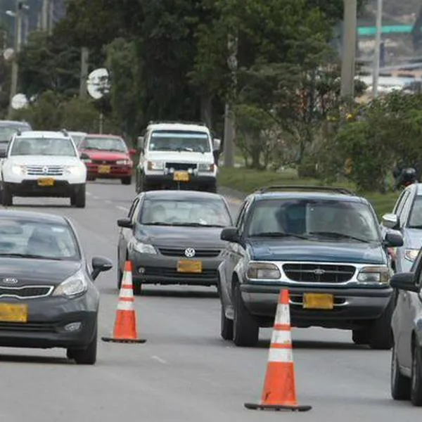 Plan éxodo: más de 280.000 vehículos han salido de Bogotá y la Secretaría de Movilidad espera que sean más de un millón.