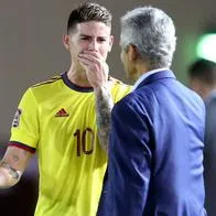 Foto de Reinaldo Rueda y James Rodríguez con Selección Colombia