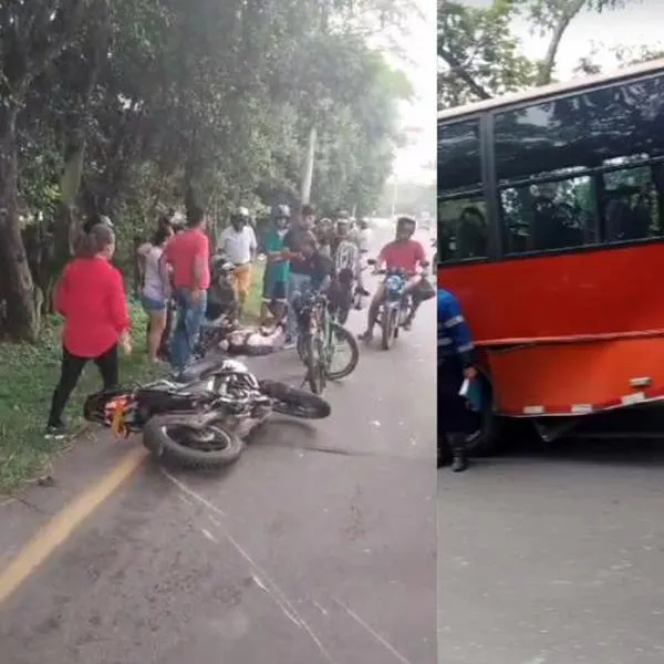 Accidente de tránsito entre dos buses y una motocicleta dejó 12 personas heridas