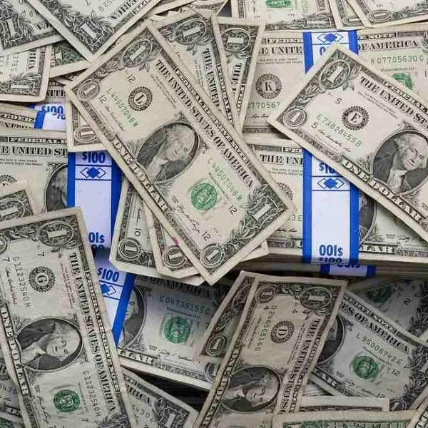 Noticias del dólar hoy: precio estuvo a nada de romper el piso de $ 3.800; sin embargo, cerró este jueves con una importante alza.