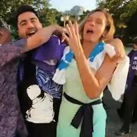 Laura Acuña, que recibió golpe en Japón; estaba Jhovanoty en 'Vuelta al mundo en 80 risas'.