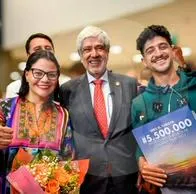 Con papayera fue recibido el turista extranjero 5,5 millones que llegó a Colombia en 2023, ¿quién es?