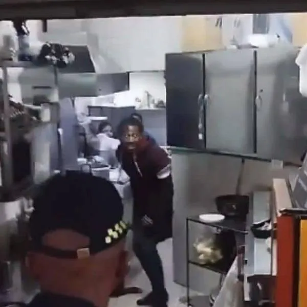 "El que metió la mano fue Dios": Trabajadora víctima de hombre armado