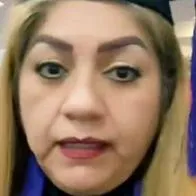 Madre soltera se gradúa del colegio y sus hijos la dejan plantada