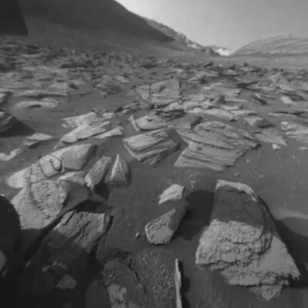 Así se ve un día en Marte, capturado por el rover Curiosity de la NASA