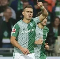 Rafael Santos Borré no llegaría a Internacional de Brasil y seguiría en Alemania