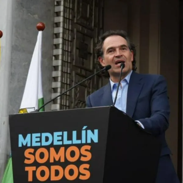 'Fico' Gutiérrez se posesionó en Medellín y lanzó recado a Daniel Quintero, por lo que para él fue la "nefasta administración pasada". 