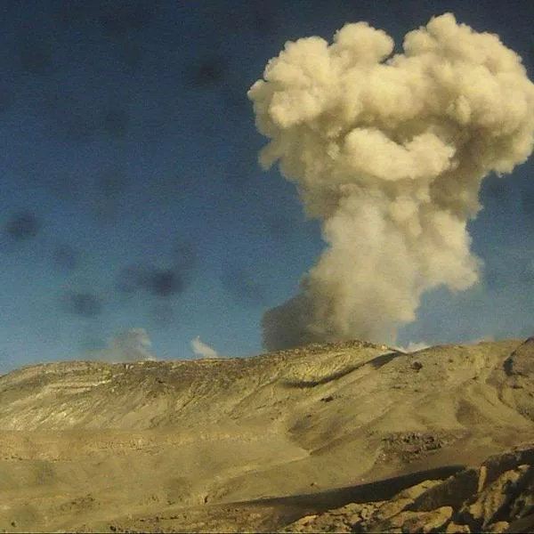 Volcán Nevado del Ruiz, que el miércoles 3 de enero aumentó su actividad sísmica