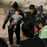 Imagen ilustrativa de migrantes ilegales en México, rumbo a Estados Unidos.