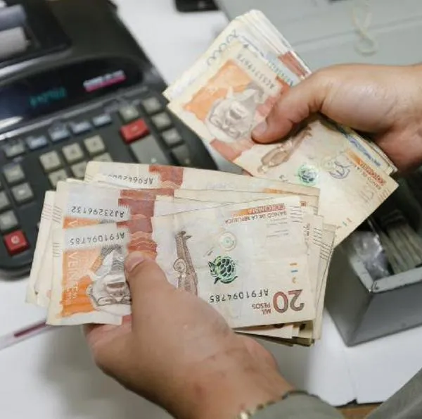 Colombianos que están endeudados con créditos recibieron un aliento: Gobierno Petro dice que tasas de interés caeran fuerte al 8 %.