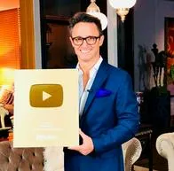 Ordenan a famoso influencer Diego Gómez suspender promoción de servicios TD Ameritrade