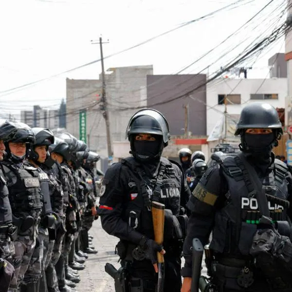 Ecuador declara el estado de excepción luego de fuga de líder de los Choneros