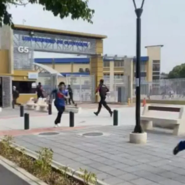 Universidad de Guayaquil, en Ecuador, donde delincuentes se tomaron las instalaciones y secuestraron alumnos y profesores.