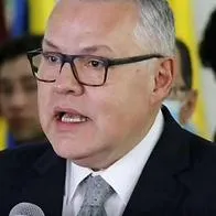 Foto de Néstor Ozuna, ministro de Justicia, en nota de que Colombia a Ecuador le respondió sobre deportación de 1.500 presos colombianos por crisis