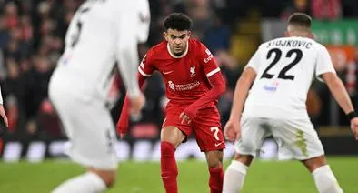 Luis Díaz jugó todo el partido en la victoria del Liverpool sobre el Fulham.