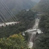 Foto de puente Chirajara derrumbado a propósito de nueva construcción lista