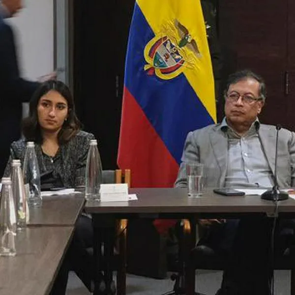 Derrumbe en la vía Quibdó-Medellín: Gustavo Petro y Laura Sarabia irán al lugar donde el alud de tierra sepultó a varias personas este vieres 12 de enero.