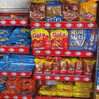 Alpina, Bimbo y Postobón se pelean por quedarse con suculento negocio en Colombia y con productos como Bon Yurt, jugos Hit y ponqués. 