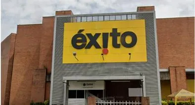 Grupo Casino, dueños mayoritarios del Éxito, les autorizan trato con Kretinsky