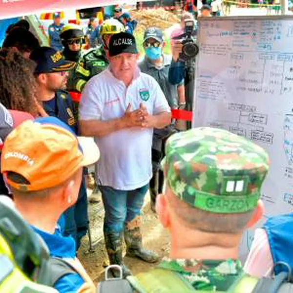 A 38 subió la cifra de personas fallecidas por el derrumbe en la vía Medellín-Quibdó