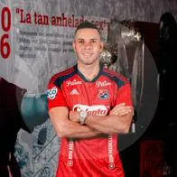 El arquero Eder Chaux, que tiene 32 años, peleará la titularidad en el arco rojo con Yummy Gómez.